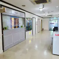Gambar dalam gedung