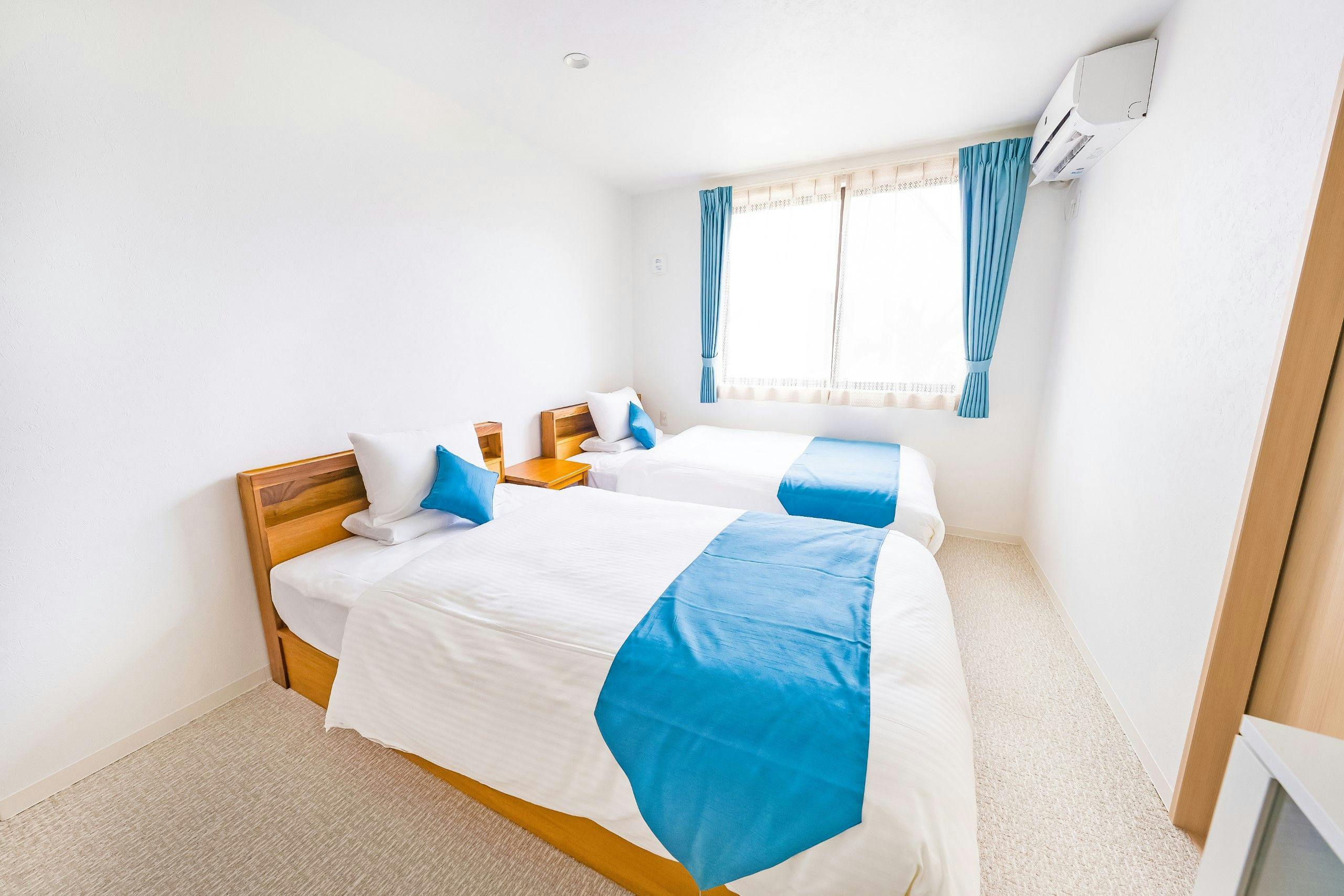 Kamar Twin Standar (26m²)