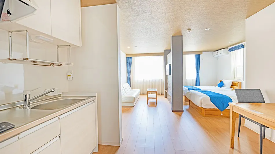 Hotel California Miyakojima Resort