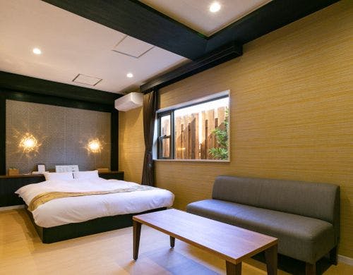 「ダブルルーム（喫煙）」客室