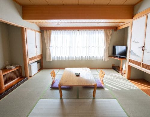 純和風造りの和室