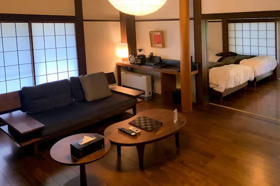 【อาคารแยก 'Hanare' A-type】ห้องนั่งเล่น