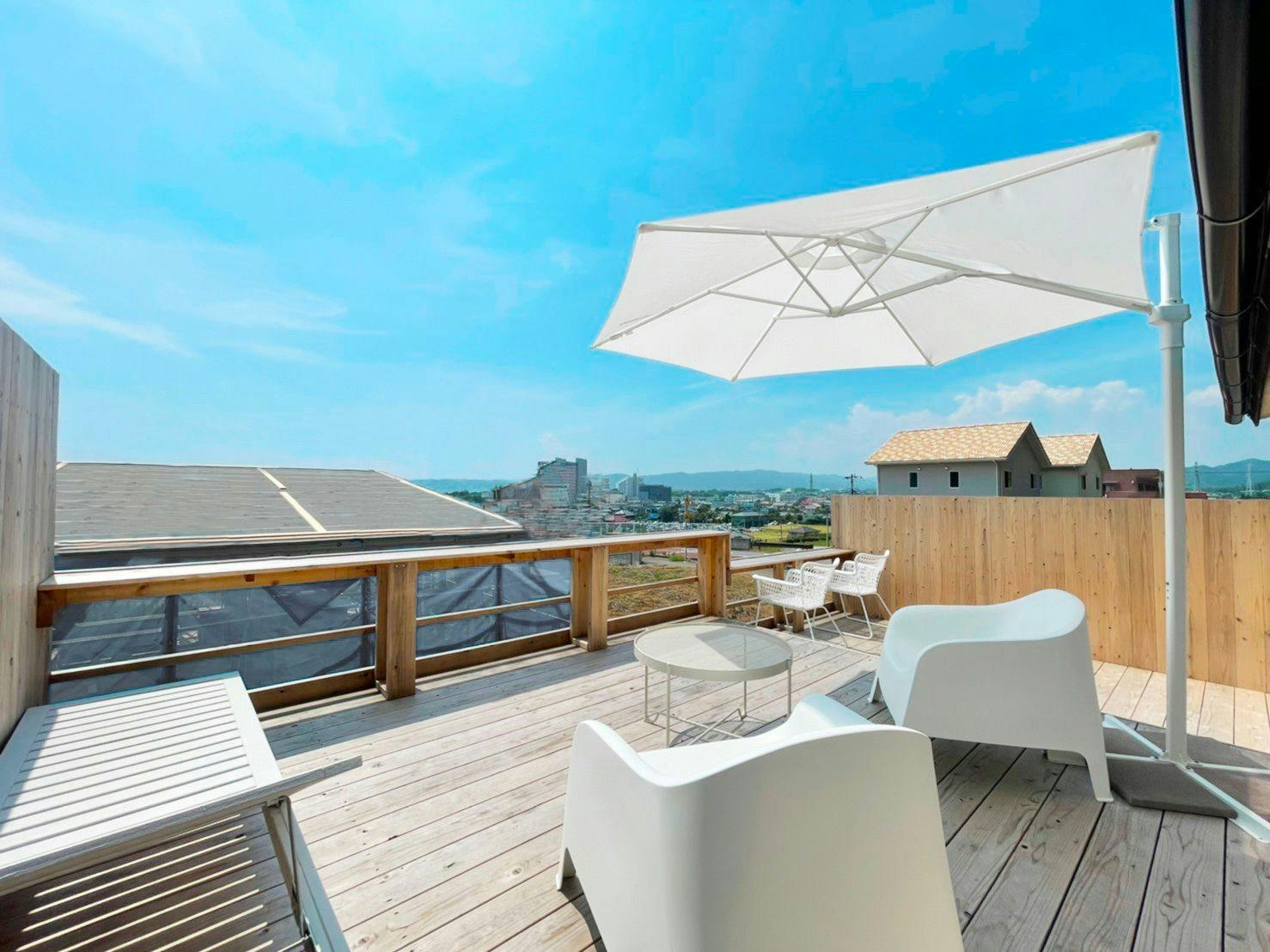 and SEA The Terrace