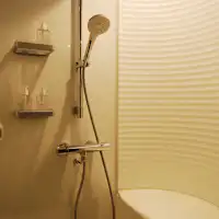 ห้องอาบน้ำสามารถนั่งอาบน้ำได้