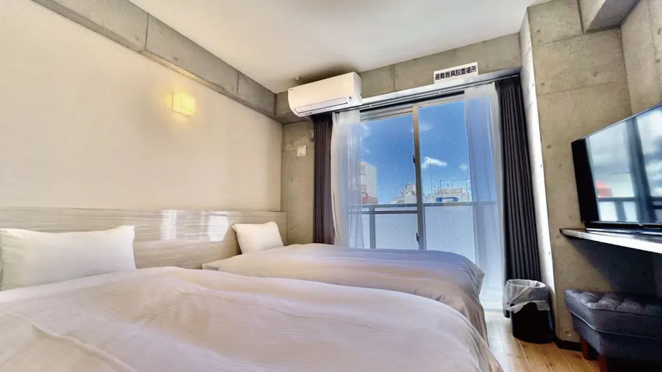Infinity Hotel Naha Kumoji