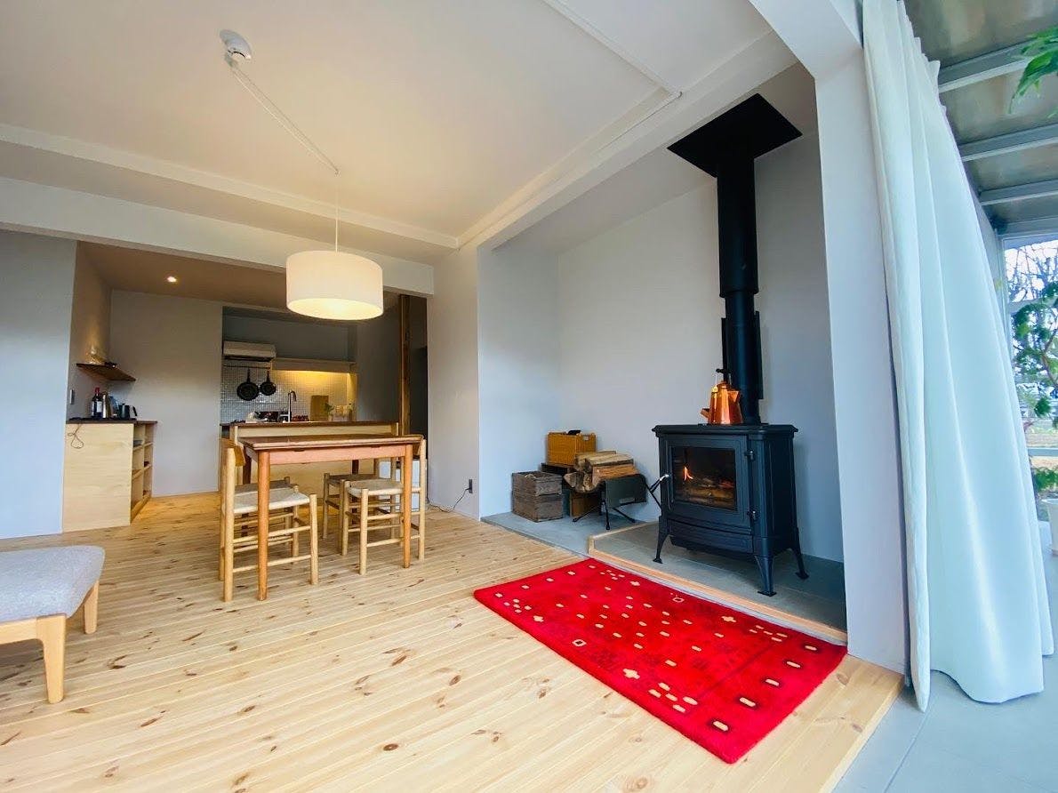 ติดตั้งเตาผิงในเดือนมกราคม 2023