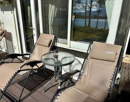 １階のお部屋はリクライニングチェア！