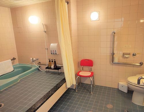 バリアフリールーム（バス・トイレ付き）