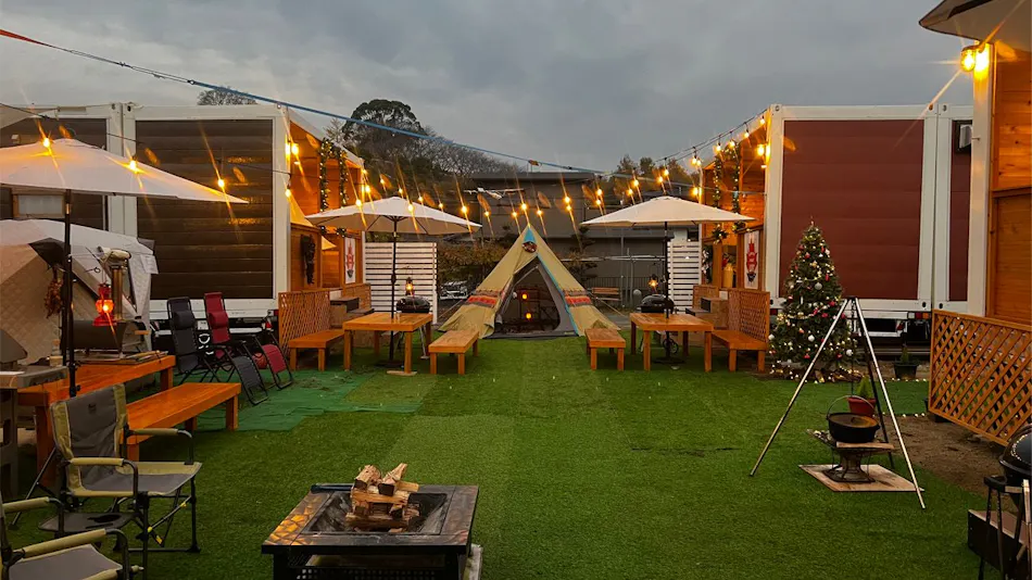 Glamping Village Leaf