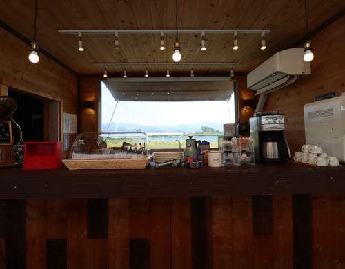 朝食は自由にお取りください