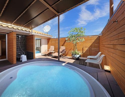 2Fジェットバス付きプレミアム洋室