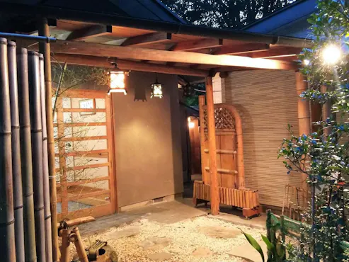 ทางเข้า