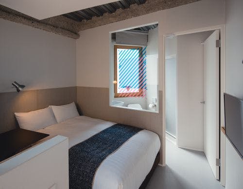 新館コーナーシングルルーム