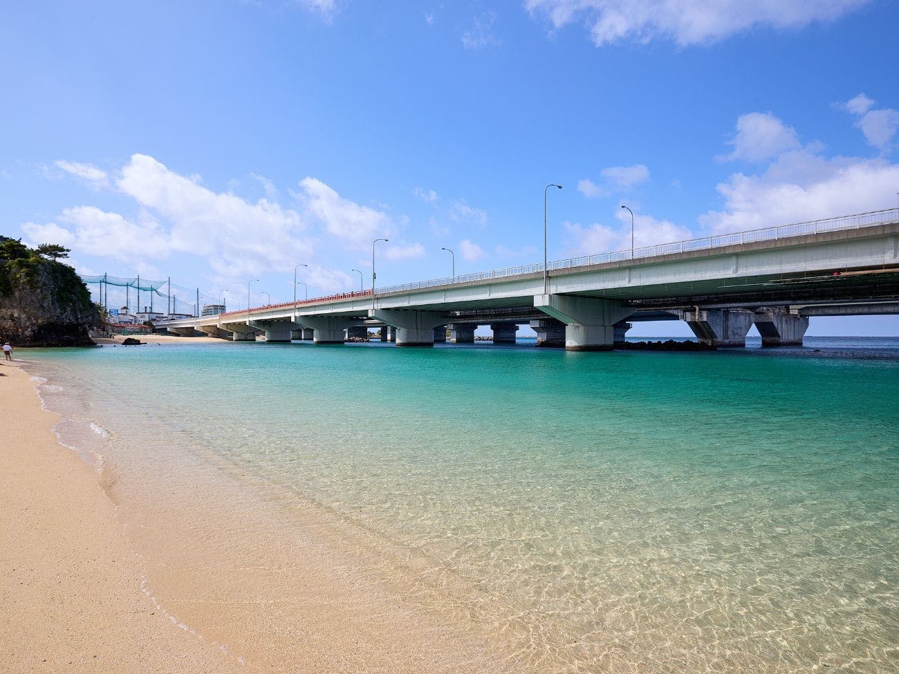 【Pantai Naminoue】16 menit berjalan kaki / sekitar 5 menit dengan mobil dari penginapan kami