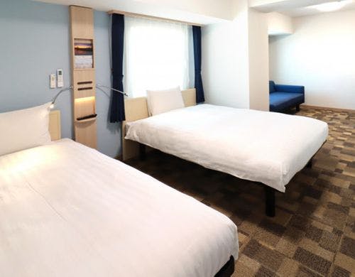 ファミリーツイン