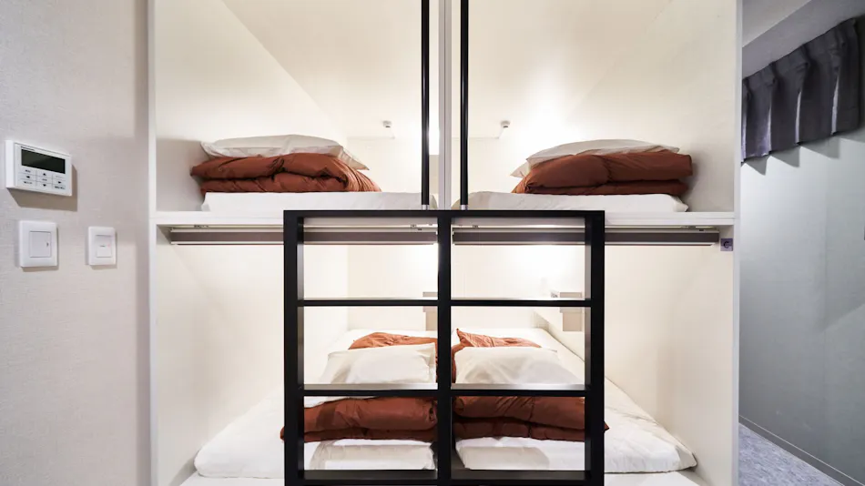 &AND HOSTEL SHINSAIBASHI EAST