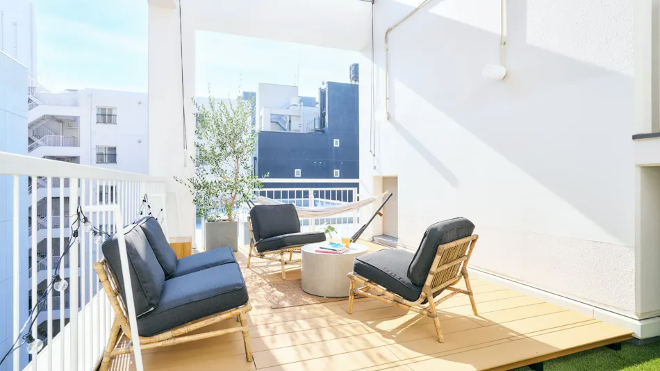 &AND HOSTEL SHINSAIBASHI EAST