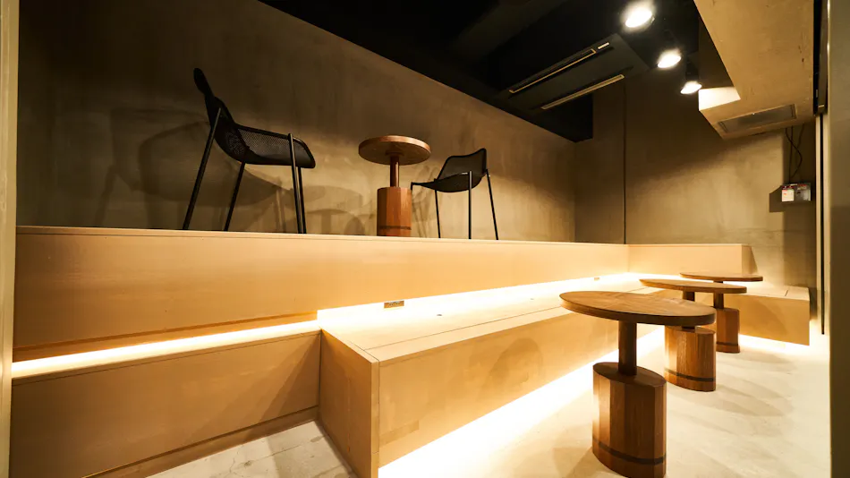 &AND HOSTEL SHINSAIBASHI EAST