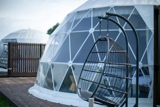 เต็นท์โดม (กลางวัน)