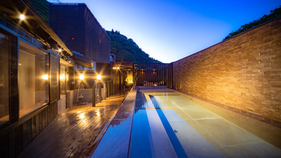 Aizu Higashiyama Onsen Tsuki no Akari