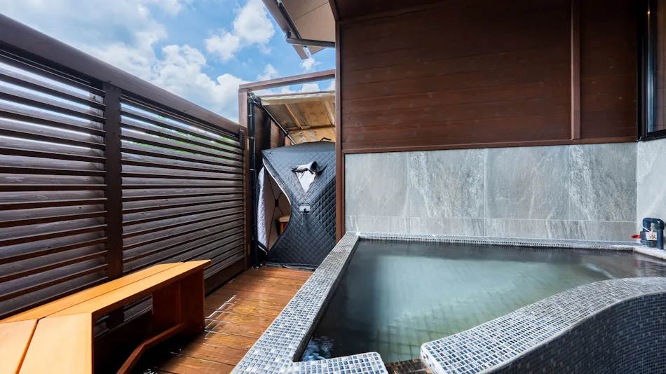 Yufuin Onsen Glamping Kaze no Hibiki