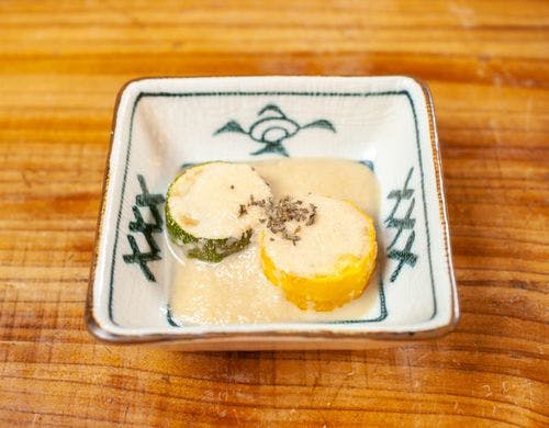 玉葱ドレッシングでマリネしたズッキーニ