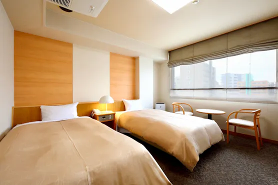 【Larangan Merokok】Bilik Berkembar