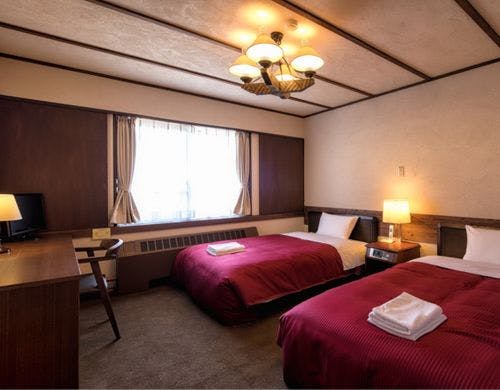 ●清泉寮本館スィートルーム　寝室（例）