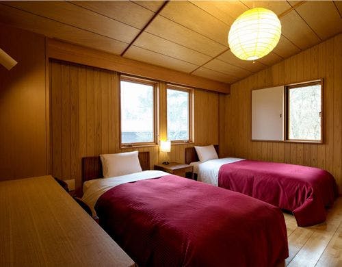 ●DXコテージ（寝室洋間一例）