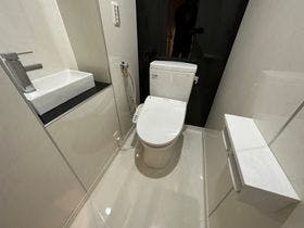 Ｒａｙ　Ｈｏｕｓｅ