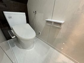 Ｒａｙ　Ｈｏｕｓｅ