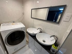 Ｒａｙ　Ｈｏｕｓｅ