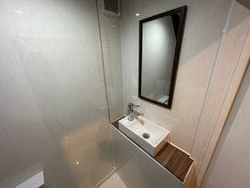 Ｒａｙ　Ｈｏｕｓｅ