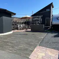 ภาพภายนอก BASE 1901