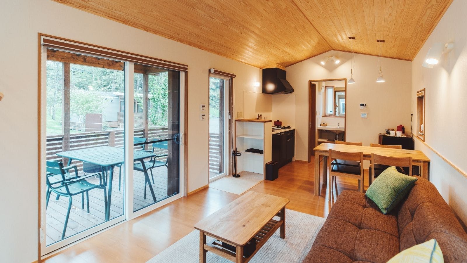 ภายในรถพ่วงคอทเทจ 4