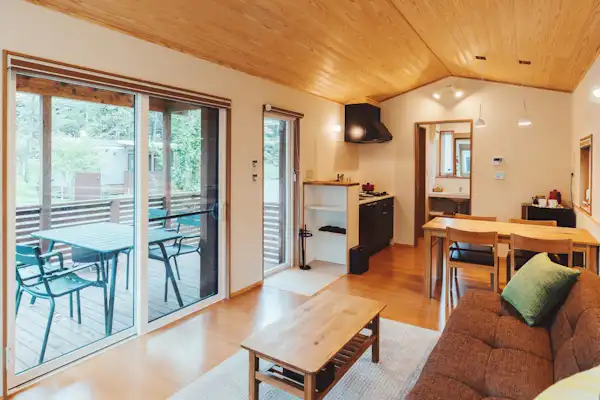 ภายในรถพ่วงคอทเทจ 4