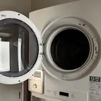 เครื่องอบผ้า