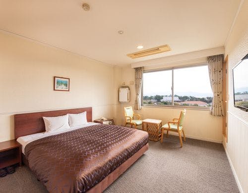 洋室ダブルルーム（キングサイズベッド）