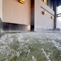 Mata air panas (pemandian wanita)