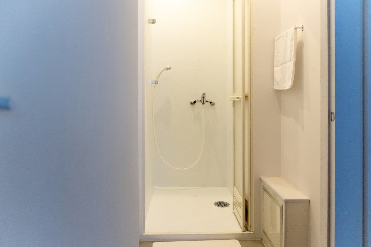 ห้องอาบน้ำฝักบัว