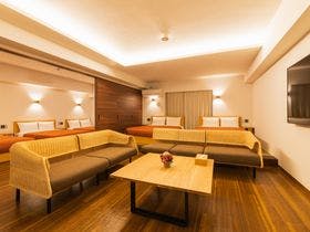 ＨＯＴＥＬ　ＩＯＲＩ