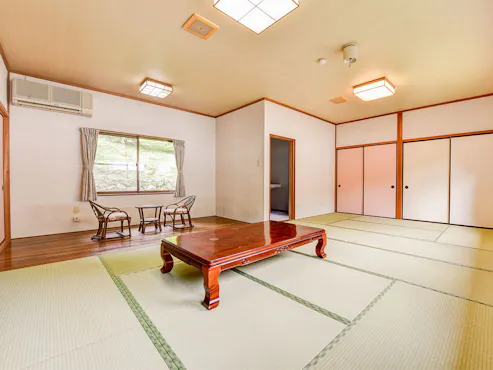 ■ตัวอย่างห้องพักสไตล์ญี่ปุ่นแยกส่วน 14 เสื่อทาทามิ■