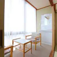 ผ่อนคลายในบรรยากาศญี่ปุ่นที่เงียบสงบพร้อมเสียงคลื่นที่ผ่อนคลาย