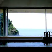 น้ำพุร้อนไทชะ "นิฟุตะ โนะ ยุ" ที่มีคุณภาพน้ำที่นุ่มนวล