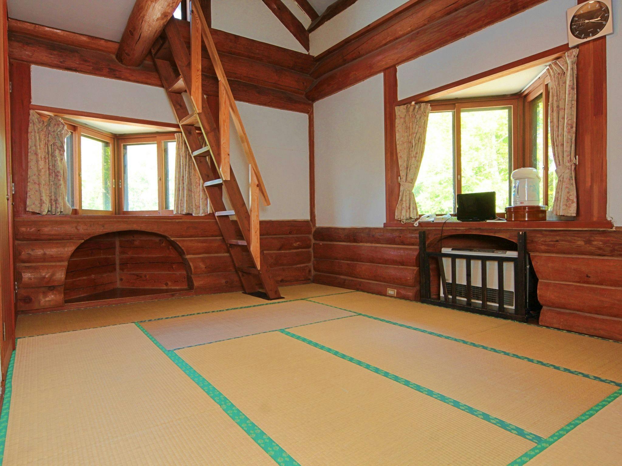 Petit Hotel Zontak