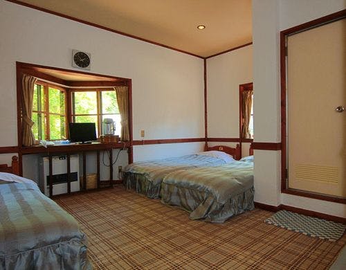 【客室】フォース一例