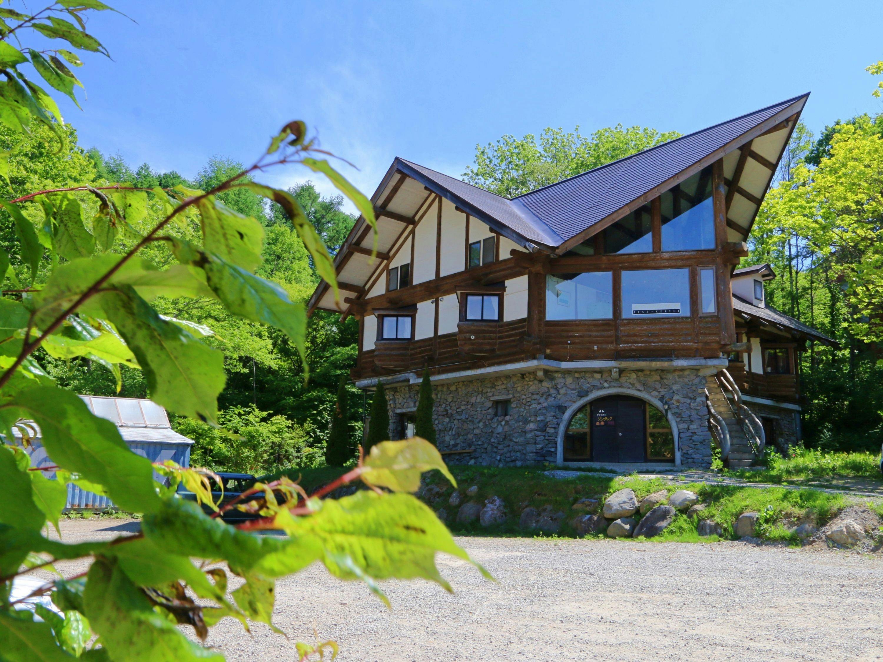 Petit Hotel Zontak