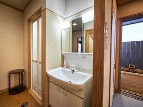 湯本天然温泉ホテル