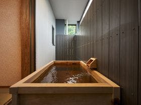 湯本天然温泉ホテル