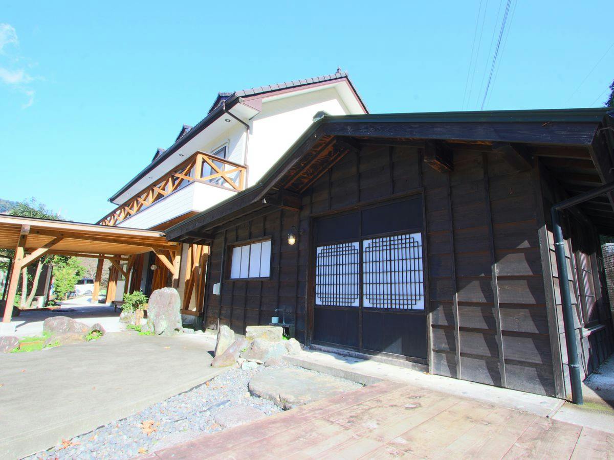 Lovely Horse Villa